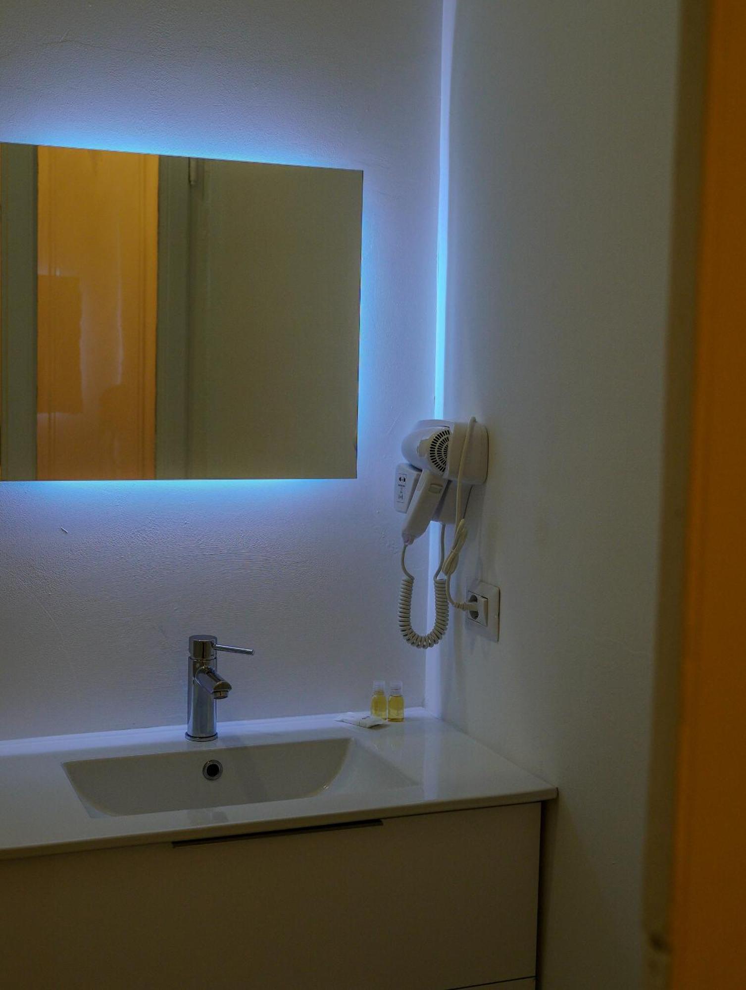 Feel - Mille Suites Bergamo Luaran gambar
